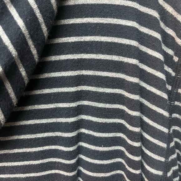 Striped Navy and Gray Button Up Hoodie. Size Large - Picture 6 of 6